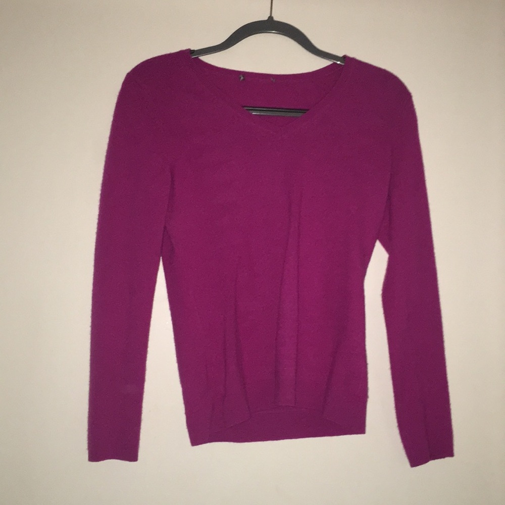 Aqua 100% Cashmere Sweater